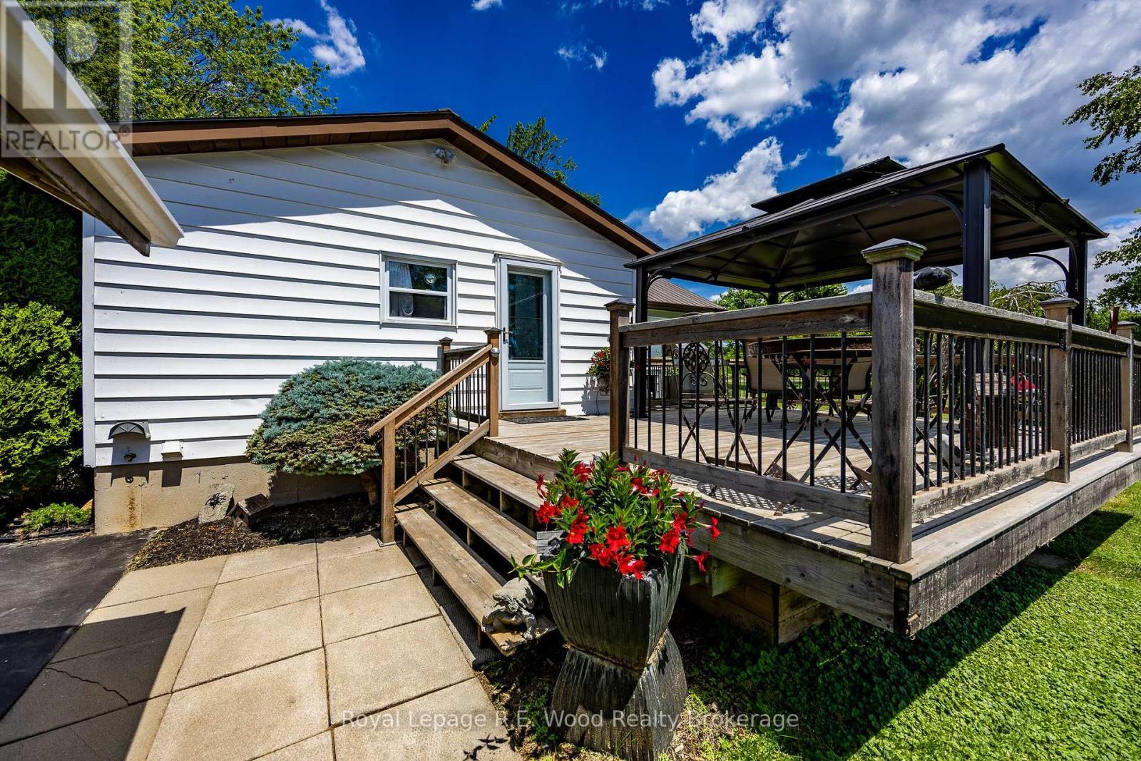 












82 GILBERT ROAD

,
Norfolk,




Ontario
N3Y4K2

