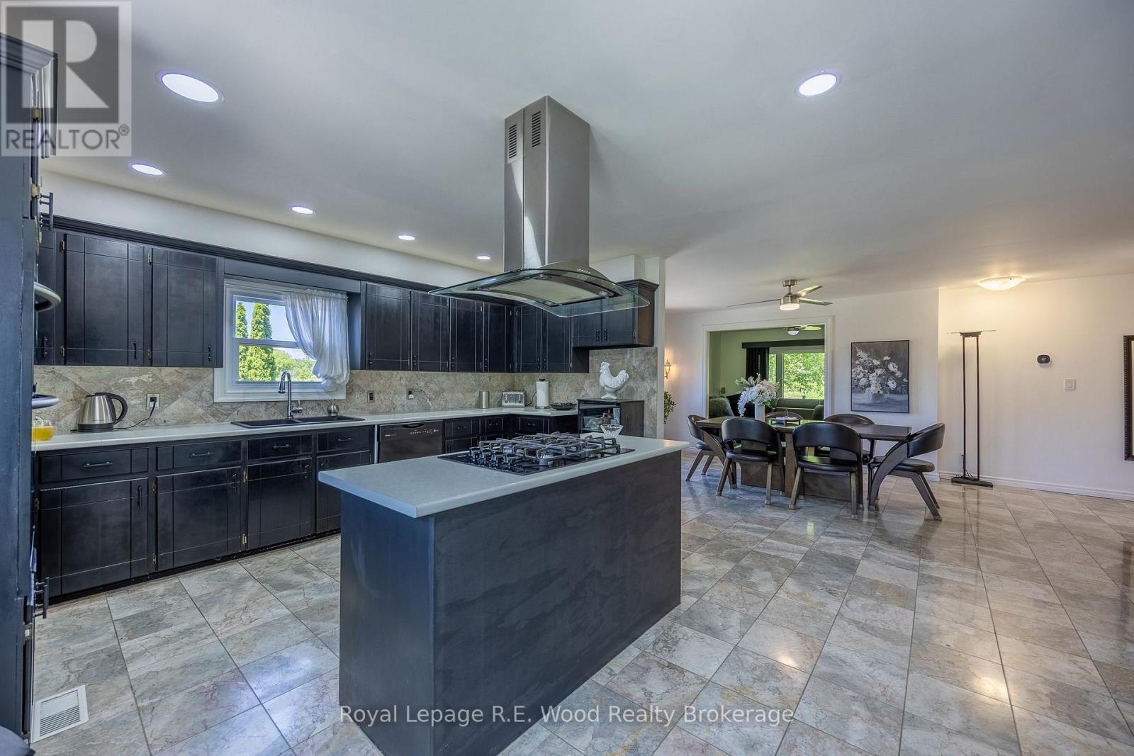 












82 GILBERT ROAD

,
Norfolk,




Ontario
N3Y4K2

