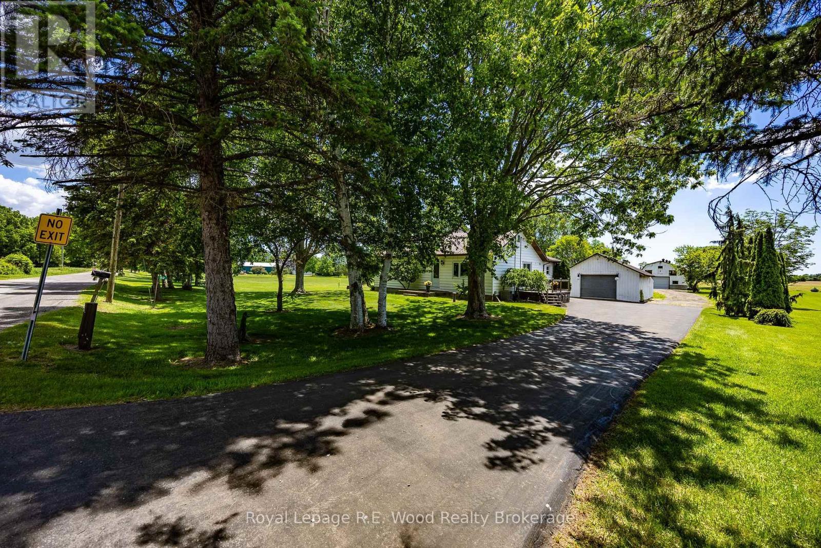 












82 GILBERT ROAD

,
Norfolk,




Ontario
N3Y4K2

