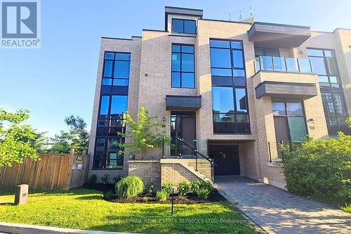 Featured Listing Photo 