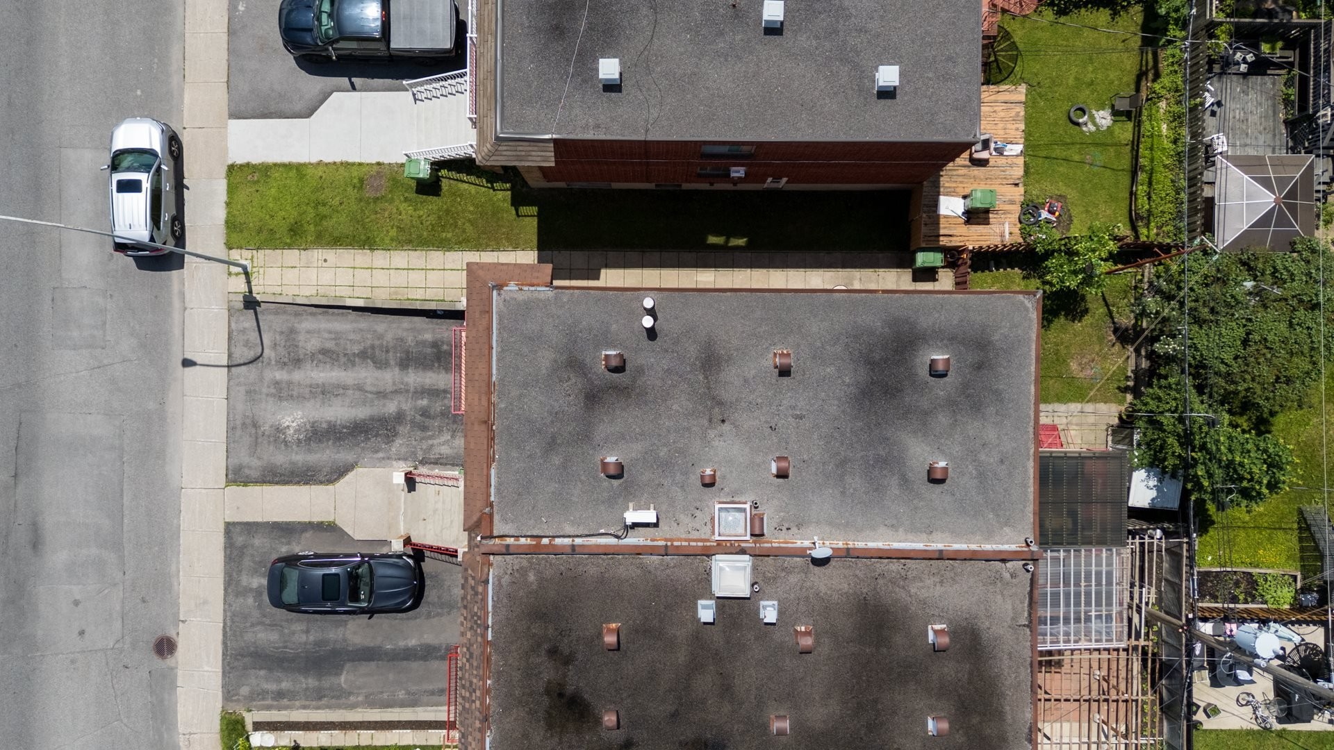 









7511


Rue Chouinard

,
Montréal (LaSalle),




QC
H8N2L6

