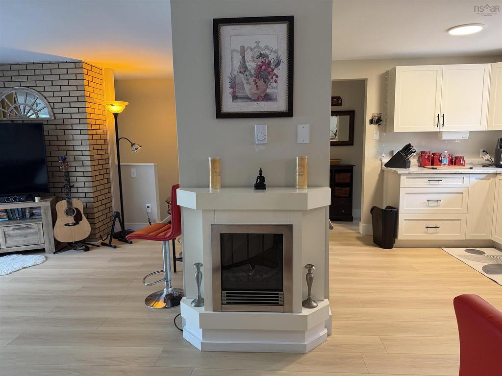 












27 MacIntosh Avenue

,
Bible Hill,




NS
B2N 4L5

