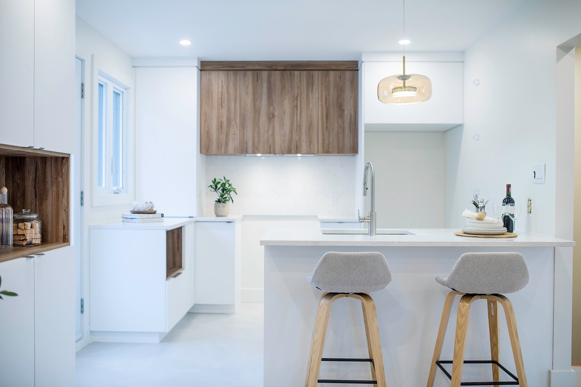 









892


Rue Nicolet

,
Longueuil (Le Vieux-Longueuil),




QC
J4J4T4

