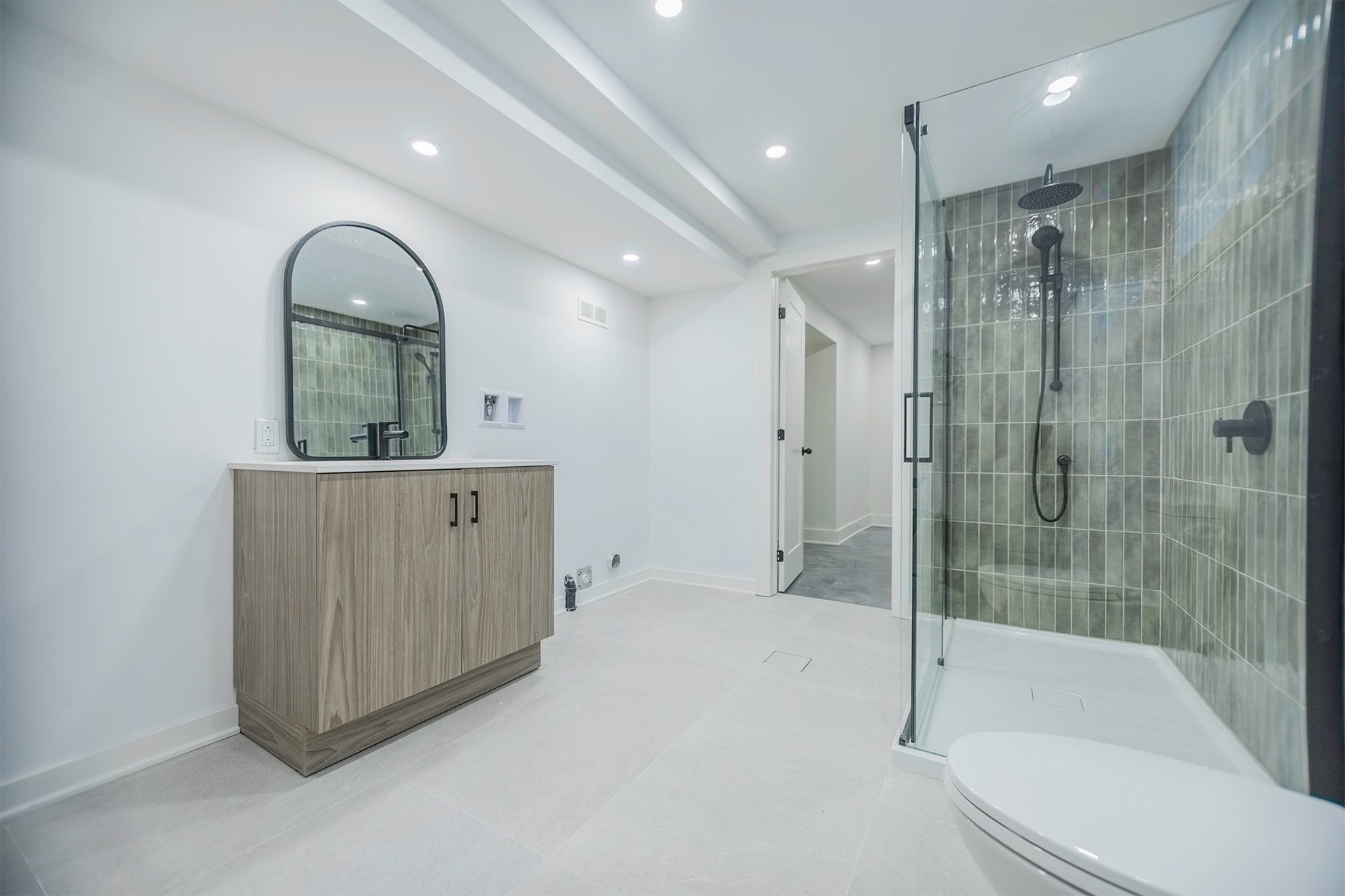 









892


Rue Nicolet

,
Longueuil (Le Vieux-Longueuil),




QC
J4J4T4

