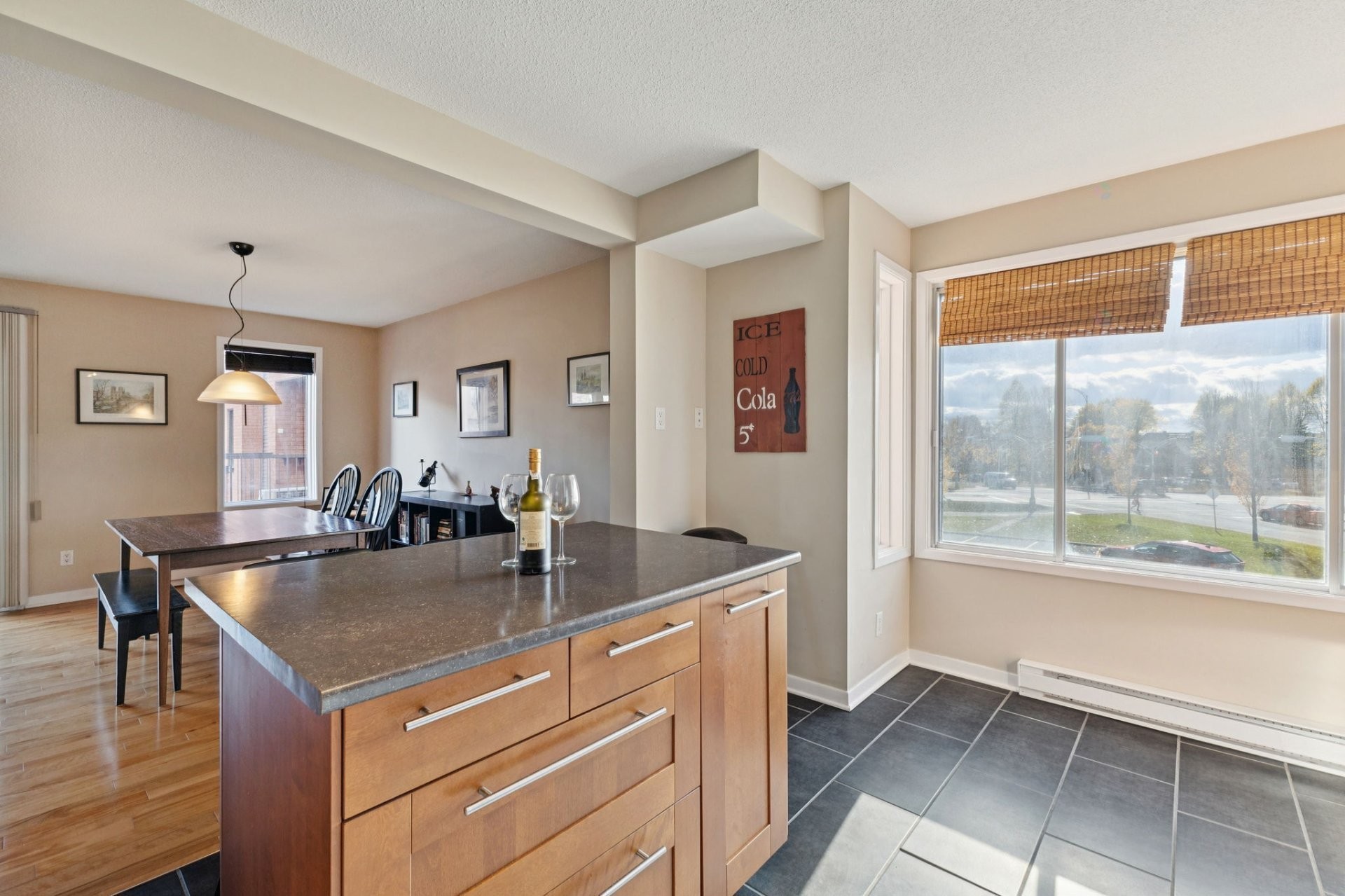 









152


Rue de Morency

, 302,
Gatineau (Gatineau),




QC
J8X2R3

