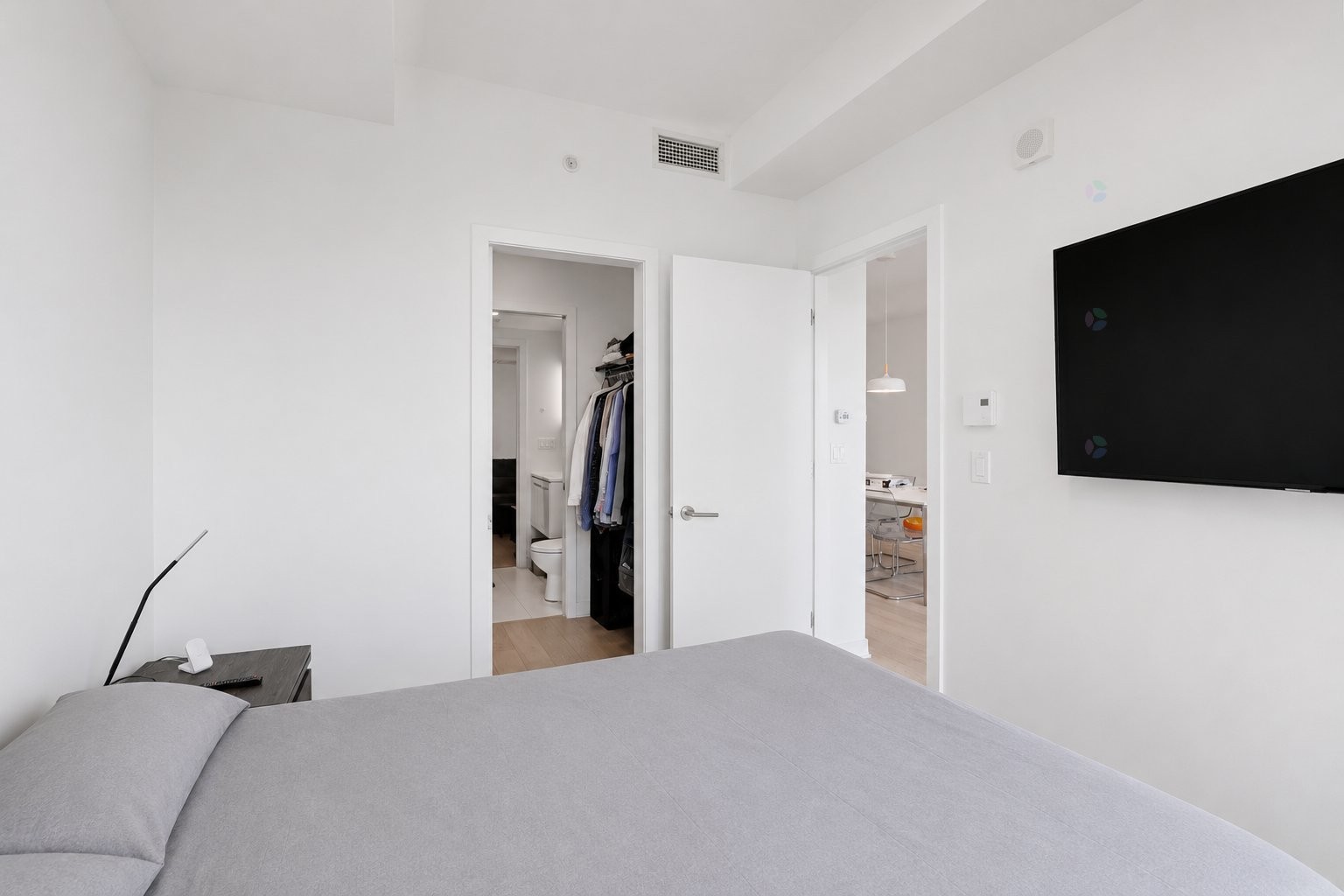 









1288


Av. des Canadiens-de-Montréal

, 3614,
Montréal (Ville-Marie),




QC
H3B3B3

