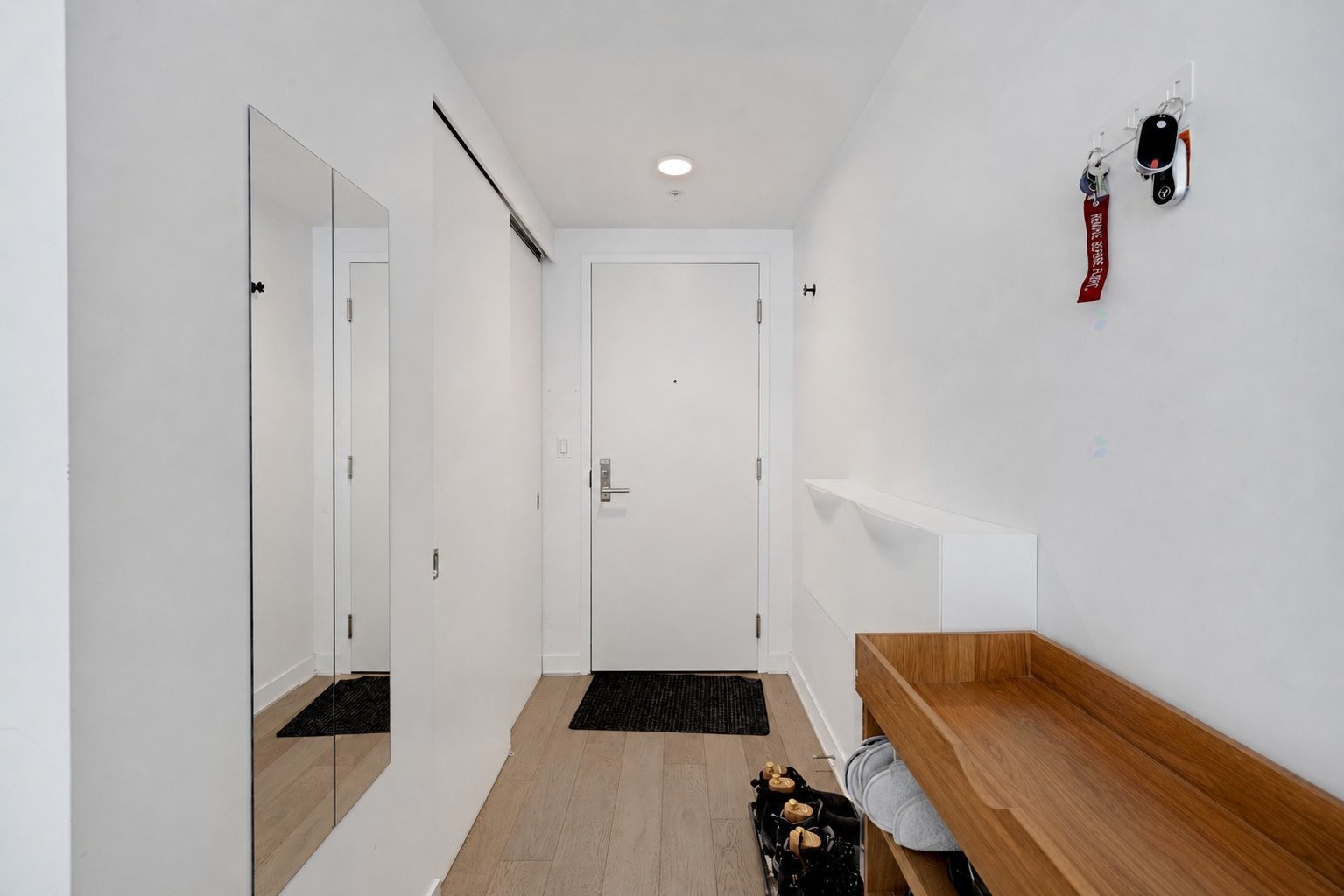 









1288


Av. des Canadiens-de-Montréal

, 3614,
Montréal (Ville-Marie),




QC
H3B3B3

