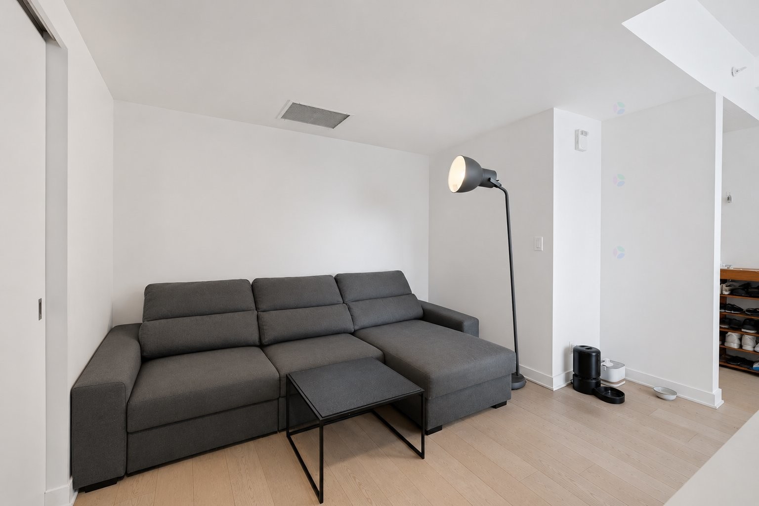 









1288


Av. des Canadiens-de-Montréal

, 3614,
Montréal (Ville-Marie),




QC
H3B3B3

