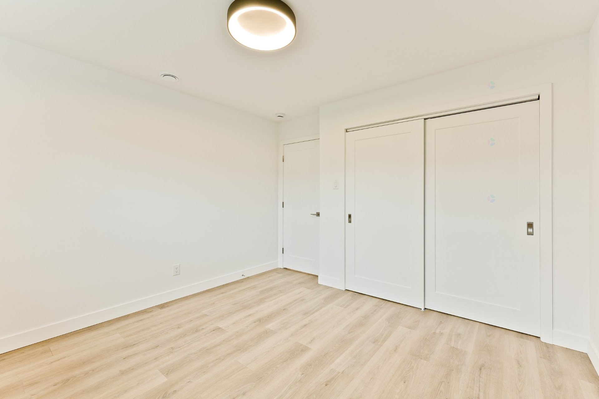 









3813


Rue Émile-Chartier

,
Sherbrooke (Les Nations),




QC
J1L0H7

