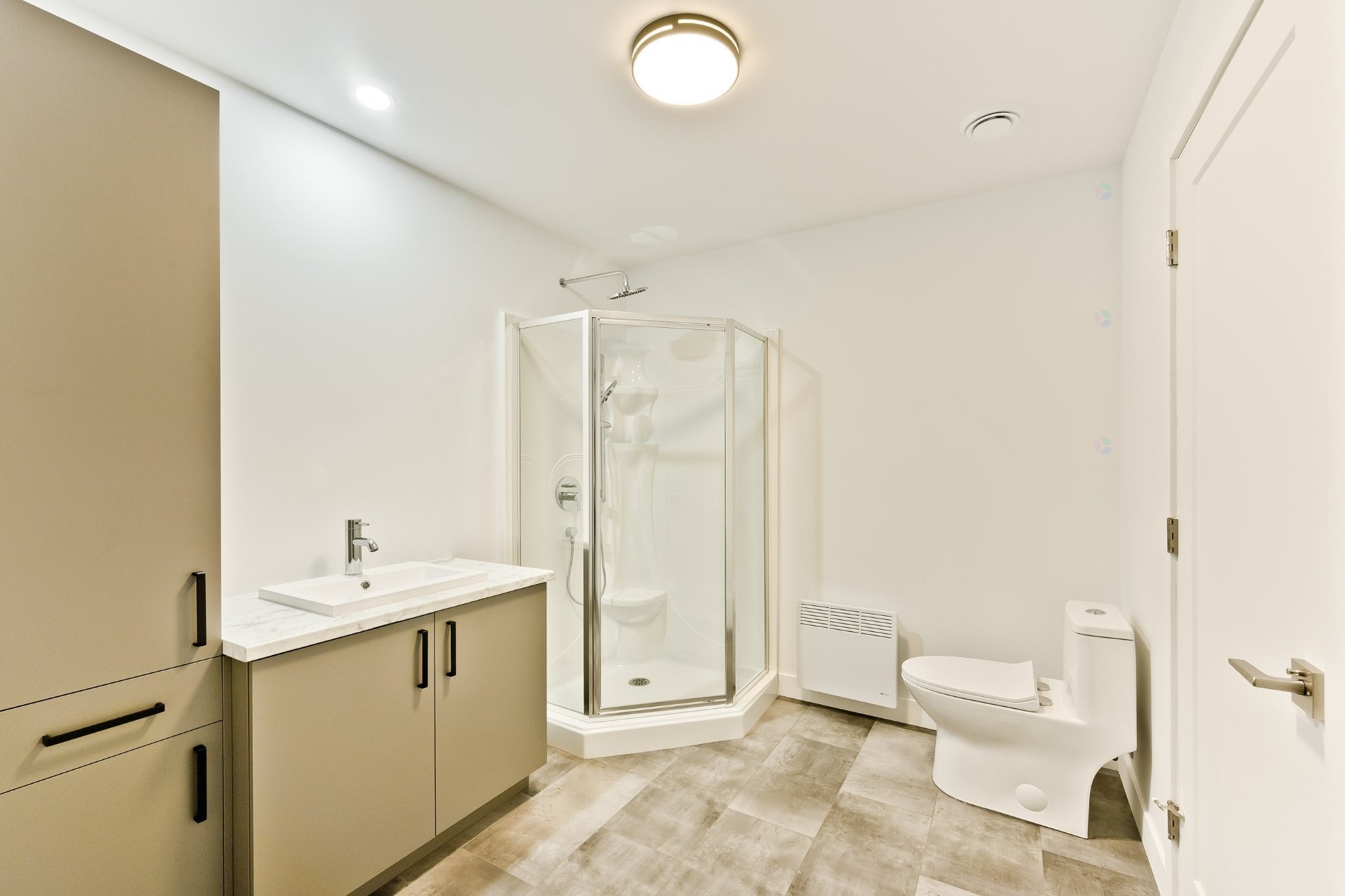 









3813


Rue Émile-Chartier

,
Sherbrooke (Les Nations),




QC
J1L0H7


