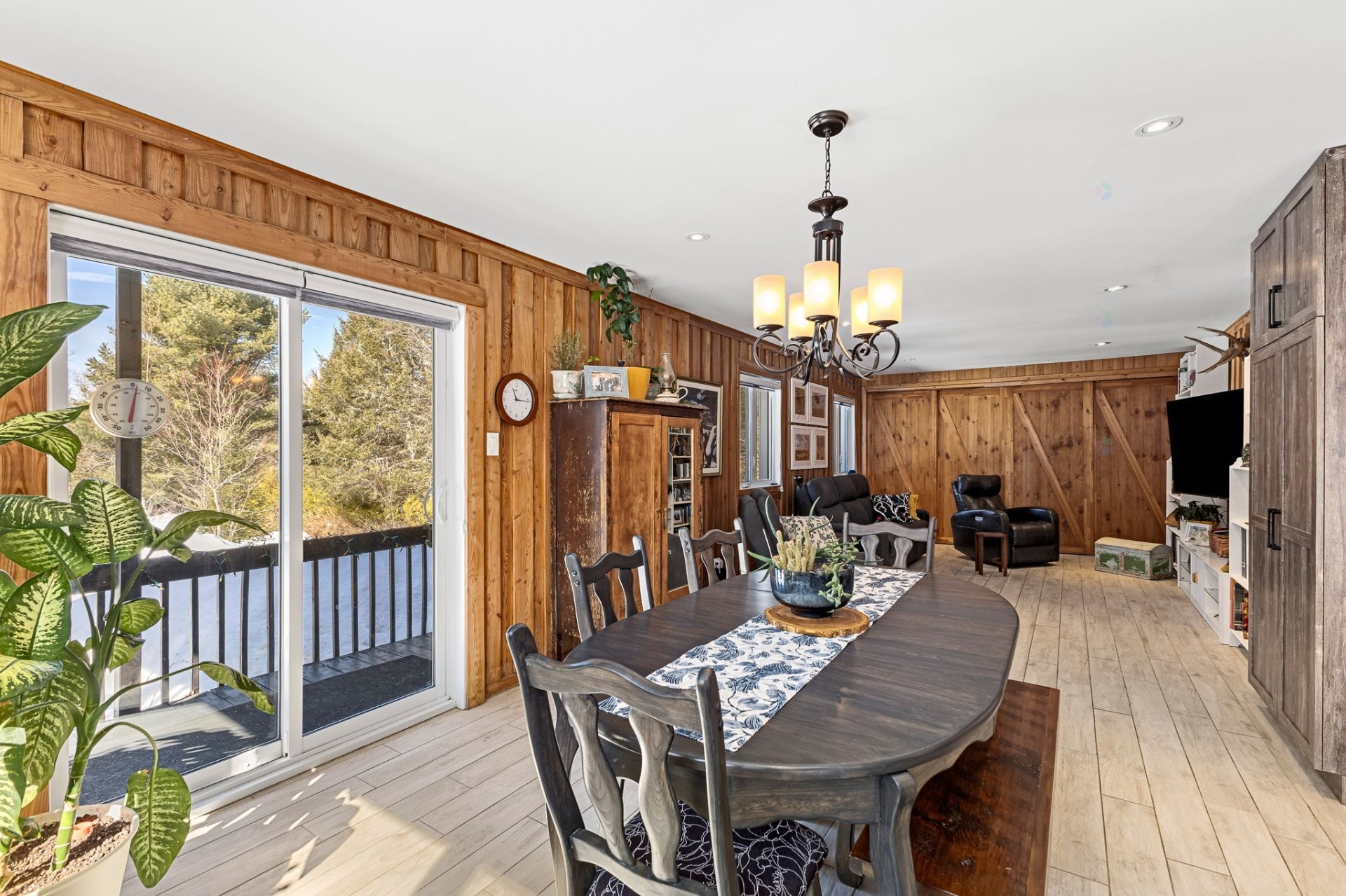 









10866Z


Ch. de la Rivière N.

,
Rivière-Rouge,







QC
J0T1T0

