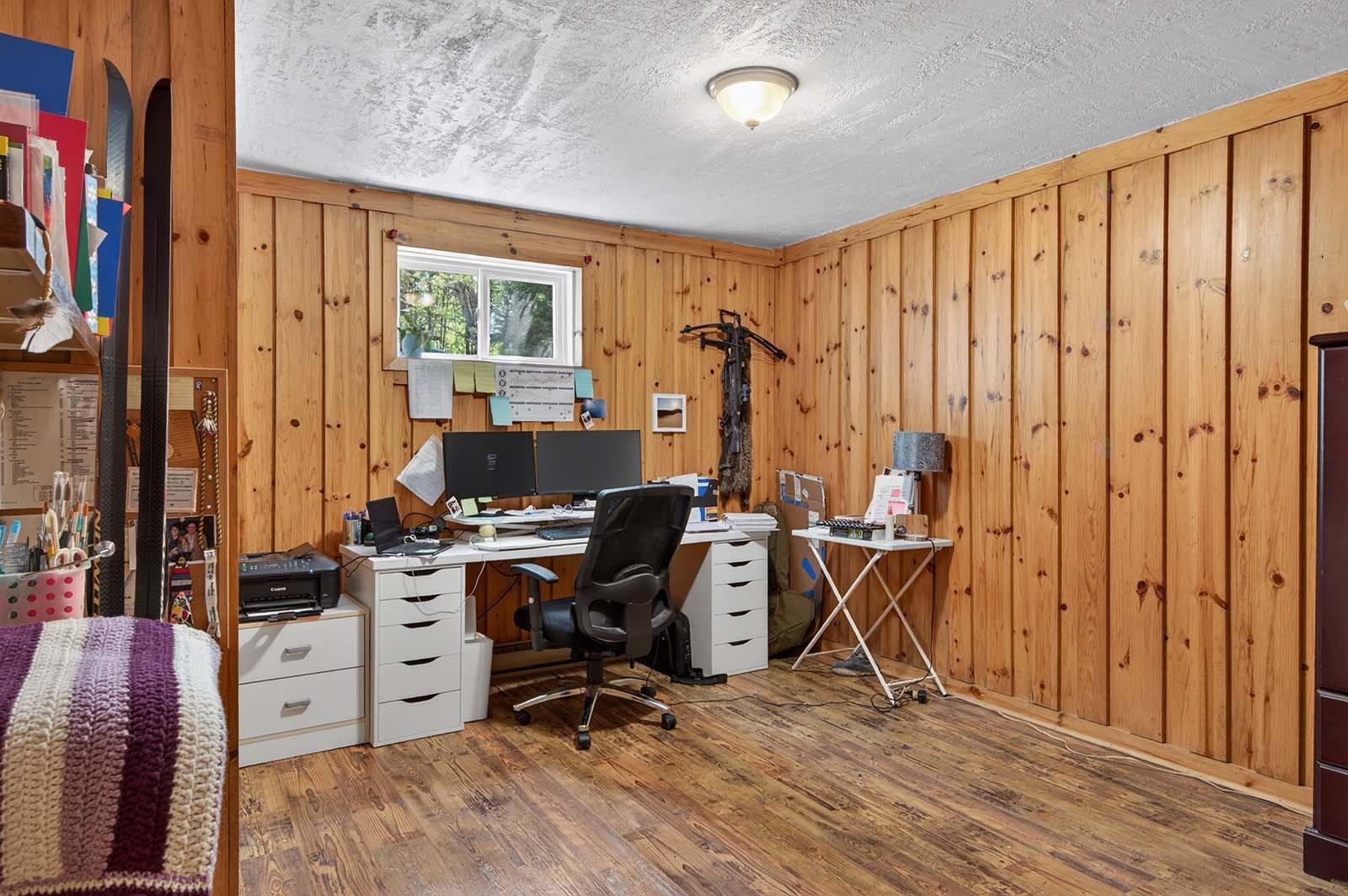 









10866Z


Ch. de la Rivière N.

,
Rivière-Rouge,







QC
J0T1T0

