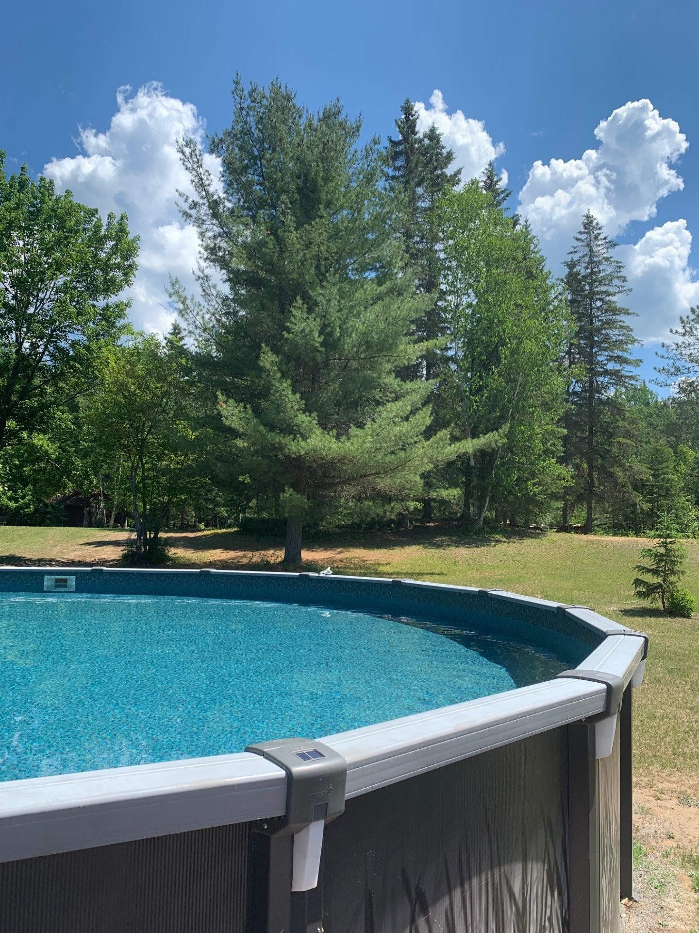 









10866Z


Ch. de la Rivière N.

,
Rivière-Rouge,







QC
J0T1T0

