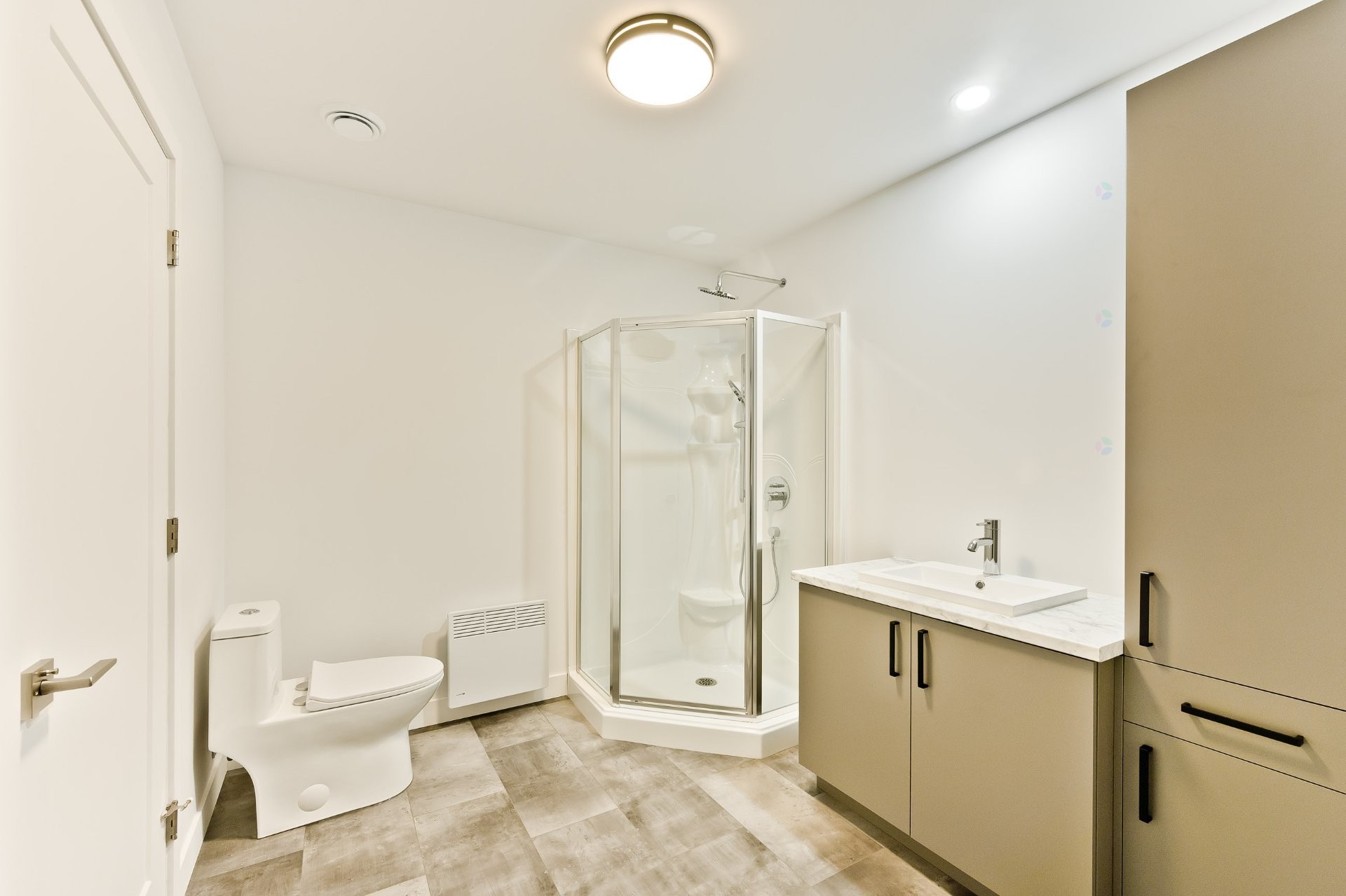 









3815


Rue Émile-Chartier

,
Sherbrooke (Les Nations),




QC
J1L0H7

