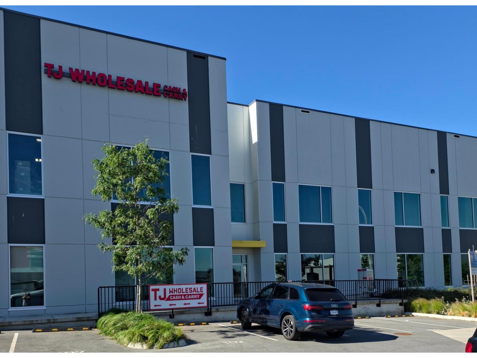 












103 7915 130 STREET

,
Surrey,




British Columbia
V3W0H7

