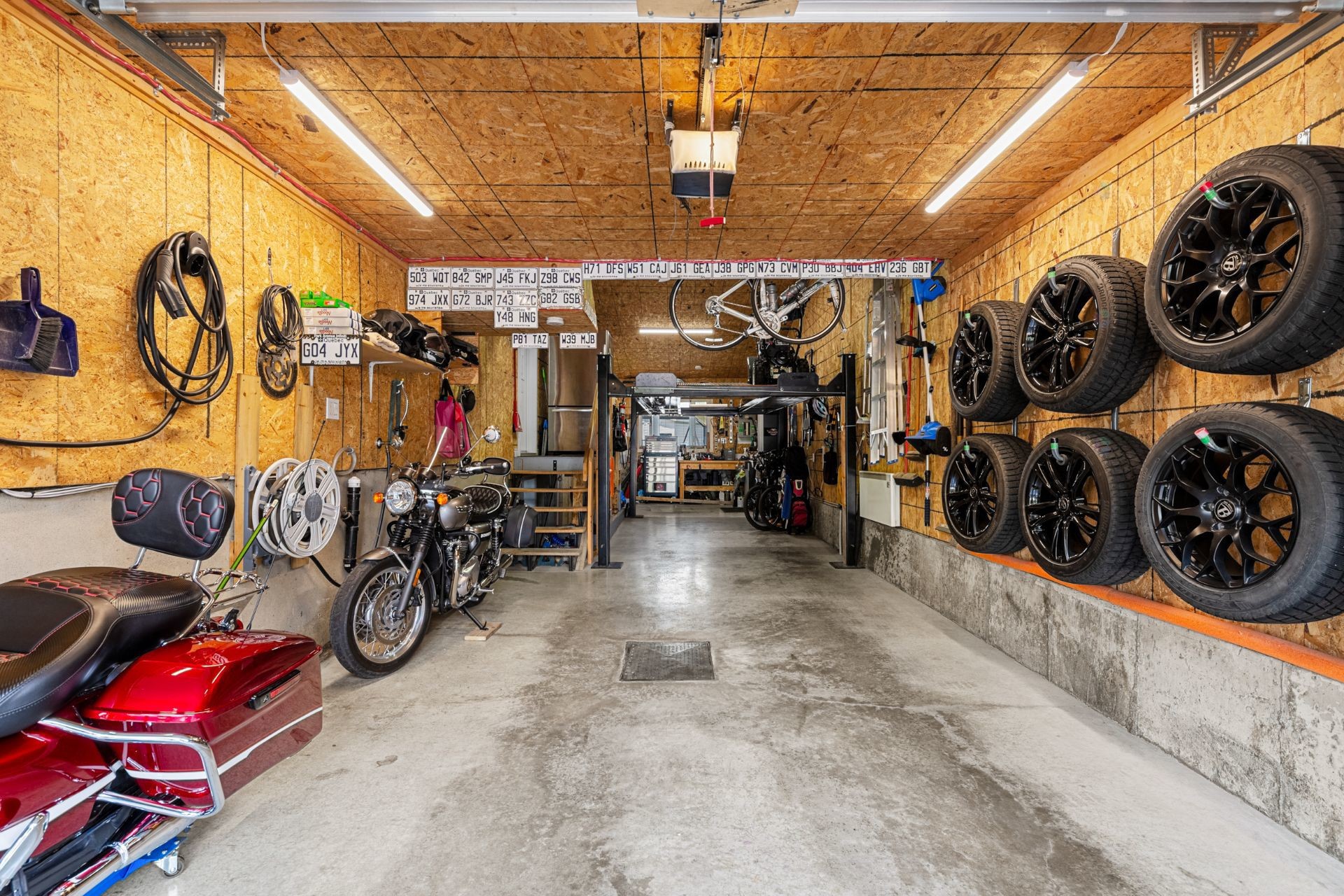 









1460


Rue Daly

,
Chambly,




QC
J3L2S3

