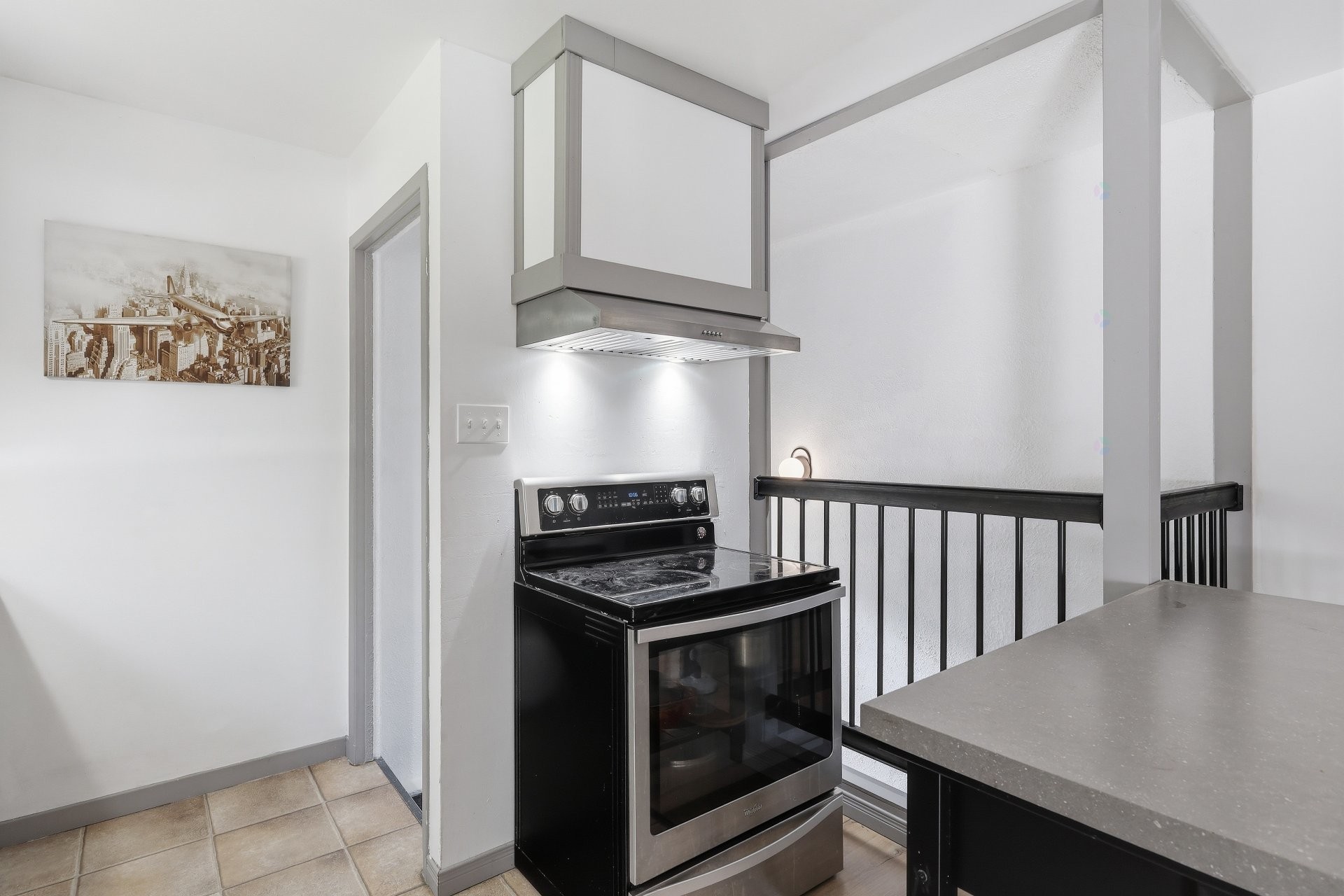 









9


Rue Caisse

,
Sorel-Tracy,




QC
J3P3W2

