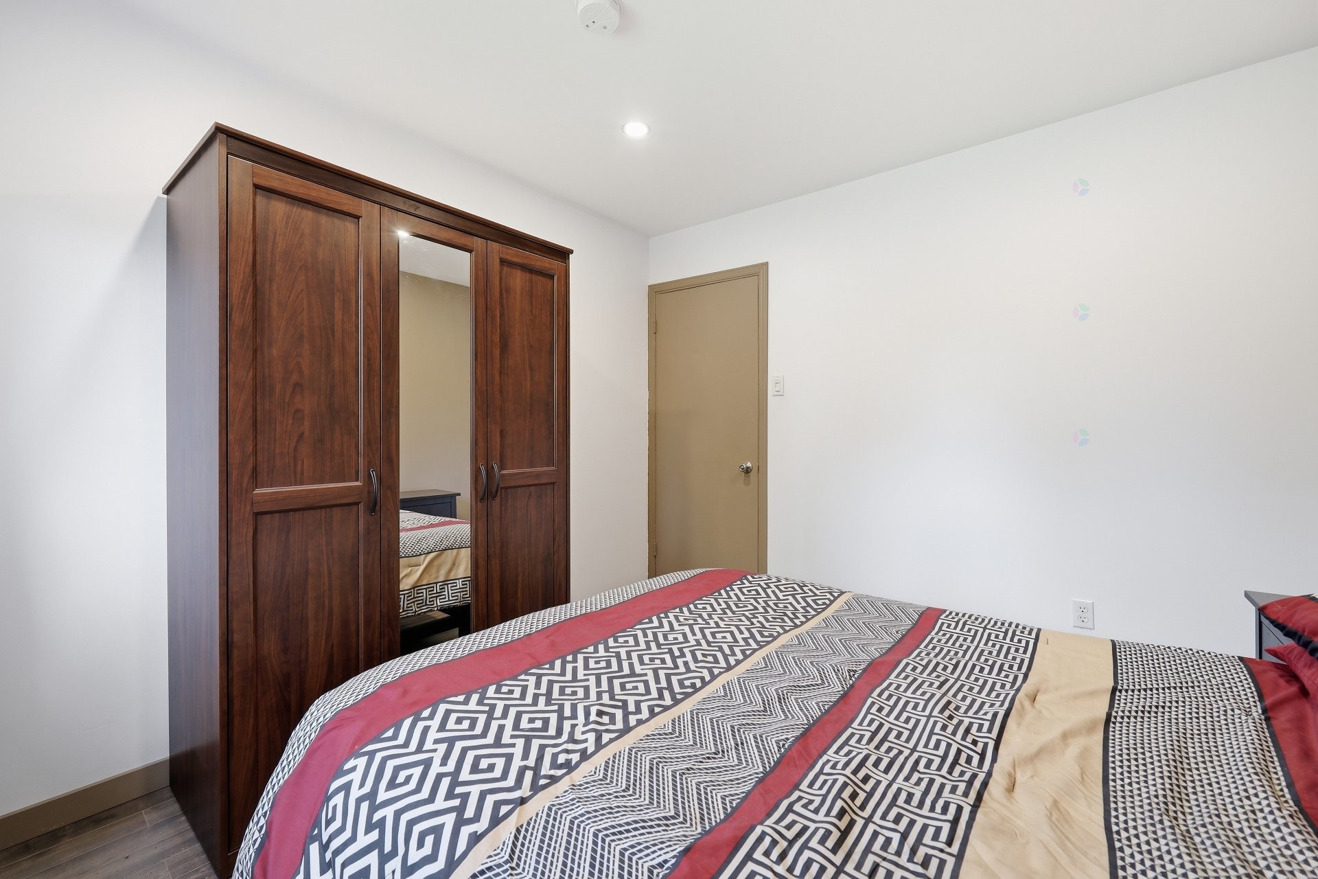 









9


Rue Caisse

,
Sorel-Tracy,




QC
J3P3W2

