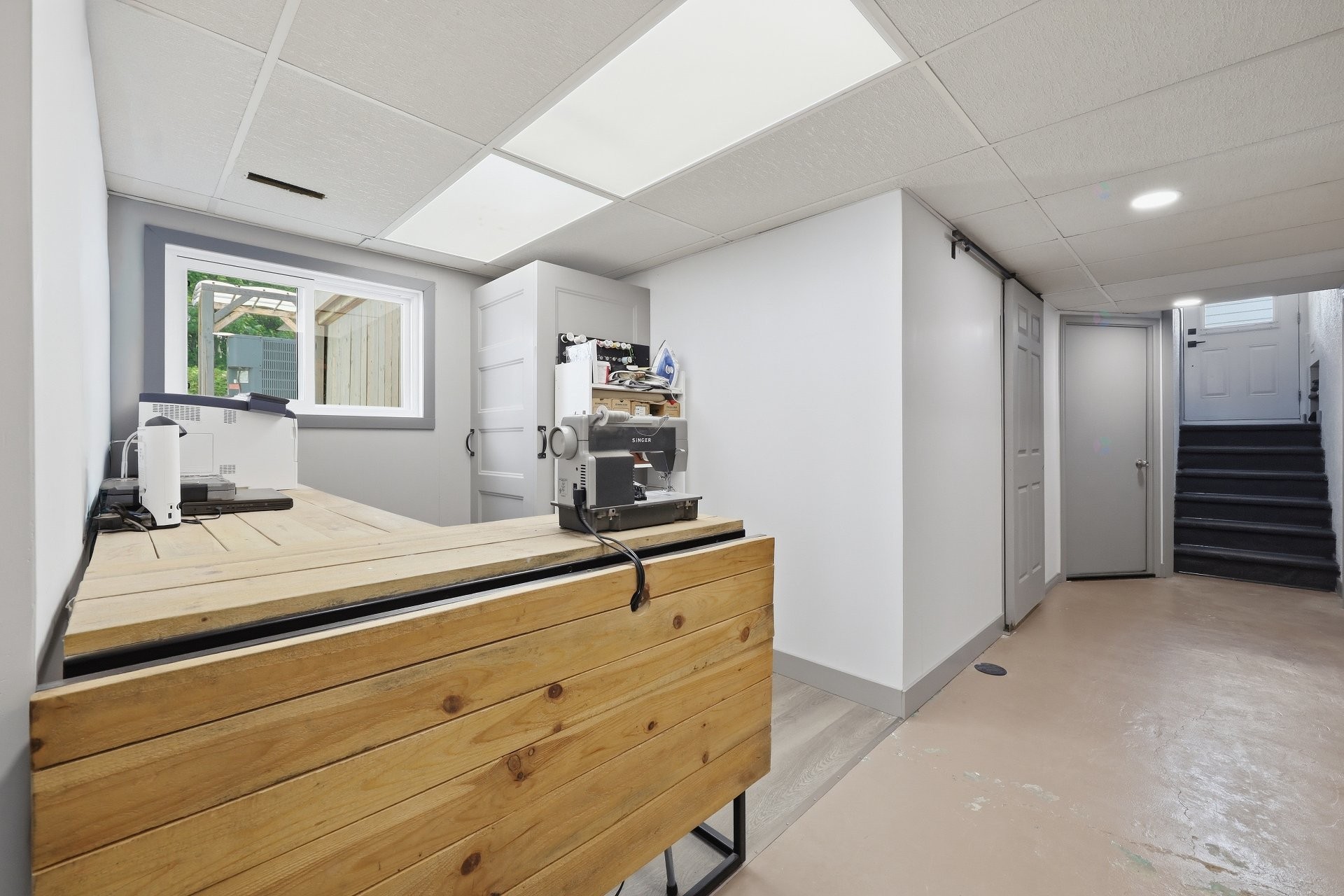 









9


Rue Caisse

,
Sorel-Tracy,




QC
J3P3W2

