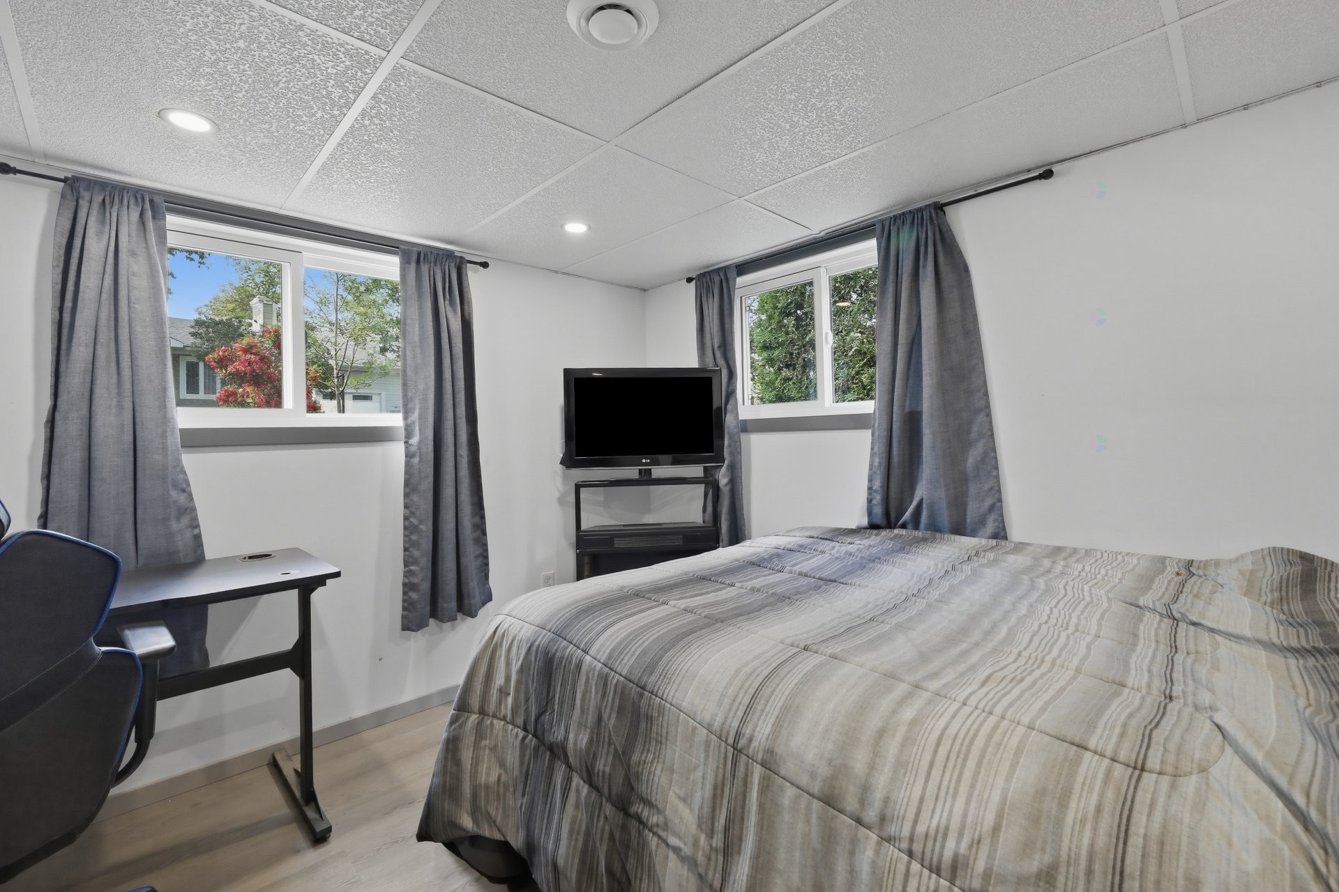 









9


Rue Caisse

,
Sorel-Tracy,




QC
J3P3W2

