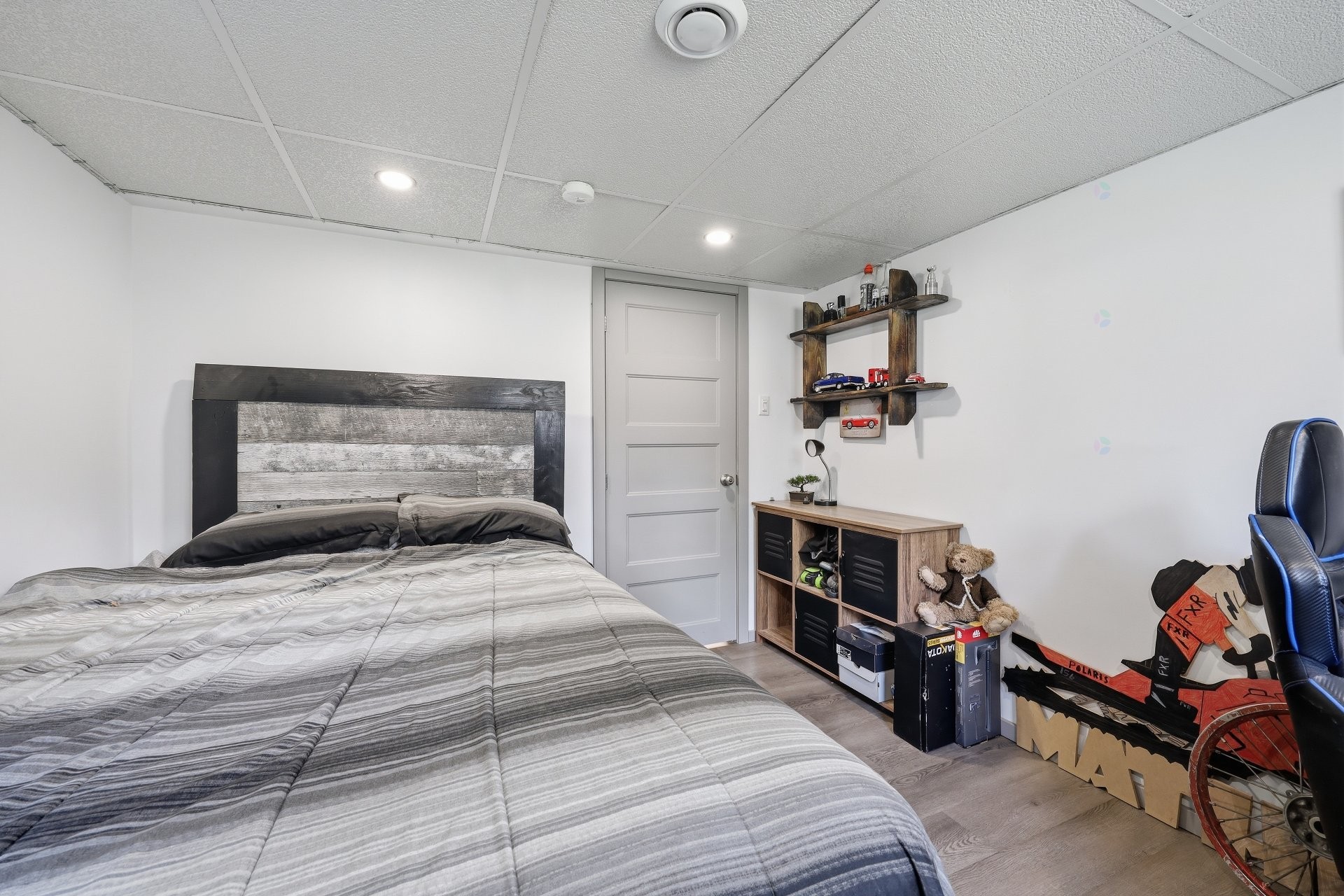 









9


Rue Caisse

,
Sorel-Tracy,




QC
J3P3W2

