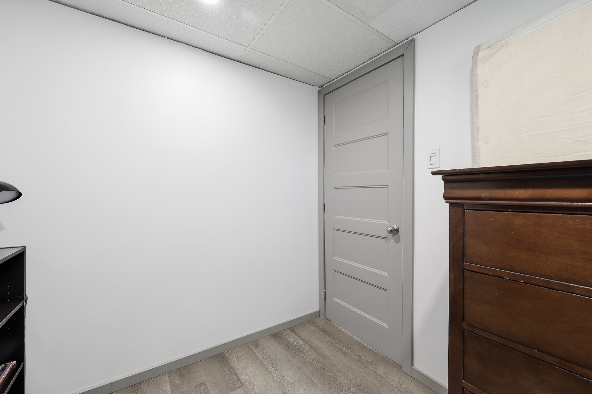 









9


Rue Caisse

,
Sorel-Tracy,




QC
J3P3W2

