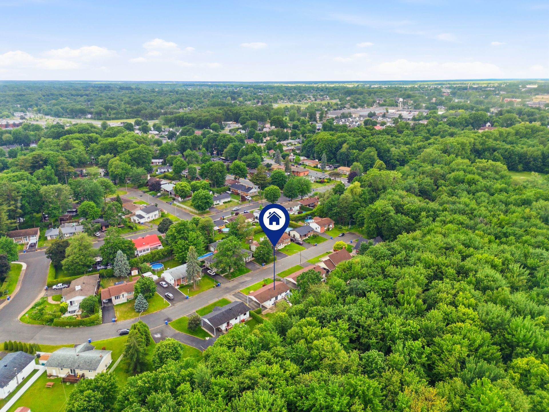 









9


Rue Caisse

,
Sorel-Tracy,




QC
J3P3W2

