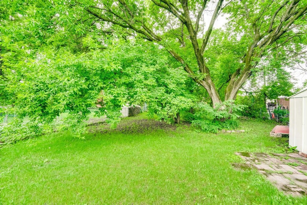 









11


Rue des Servantes

,
Gatineau (Masson-Angers),




QC
J8M1B4

