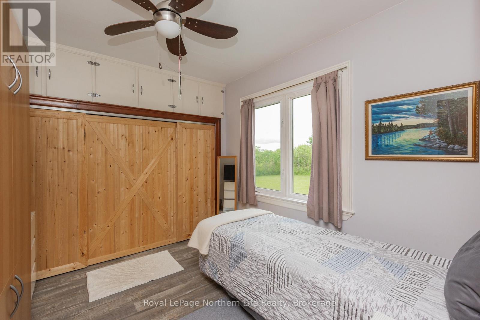 












309 MARK STREET

,
Bonfield,




Ontario
P0H1E0

