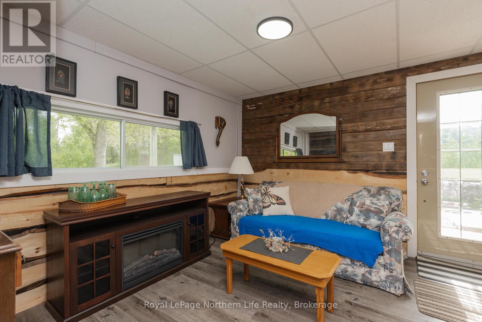 












309 MARK STREET

,
Bonfield,




Ontario
P0H1E0

