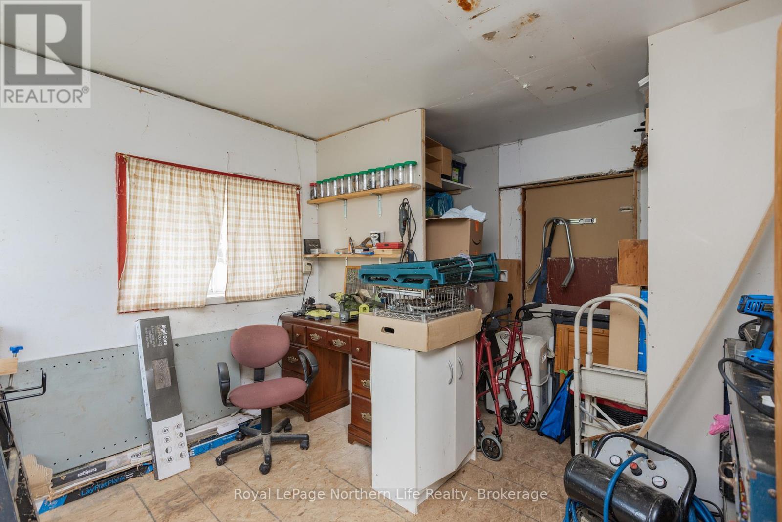 












309 MARK STREET

,
Bonfield,




Ontario
P0H1E0

