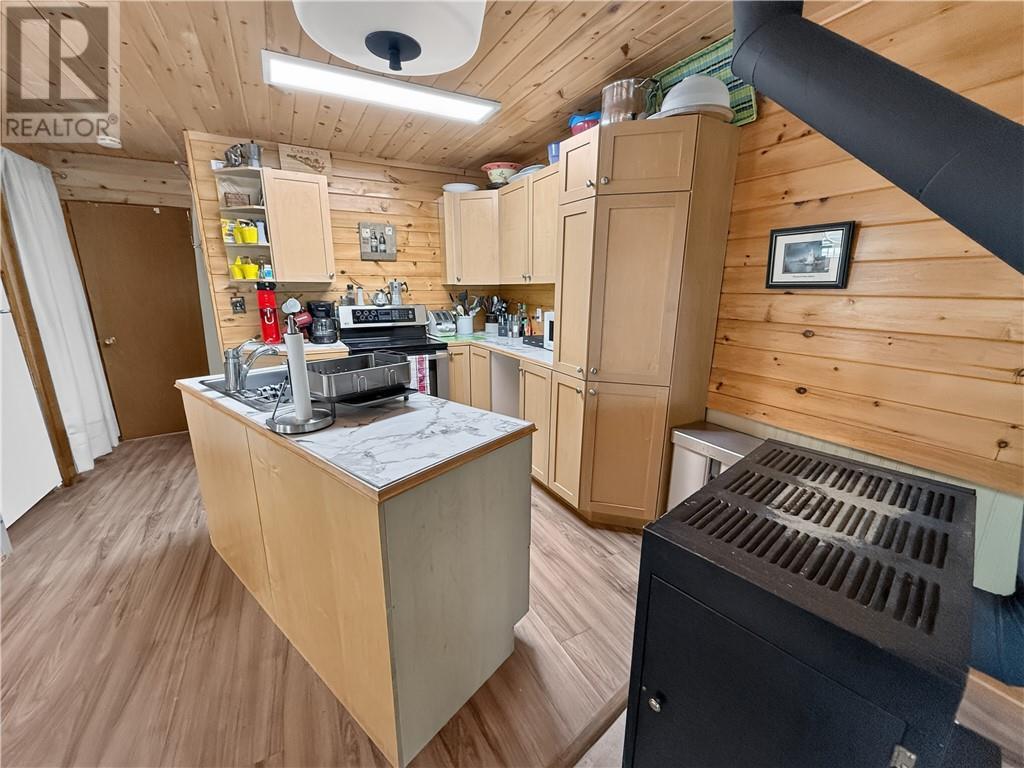 












136A Zullich Drive

,
Kagawong, Manitoulin Island,




Ontario
P0P1J0


