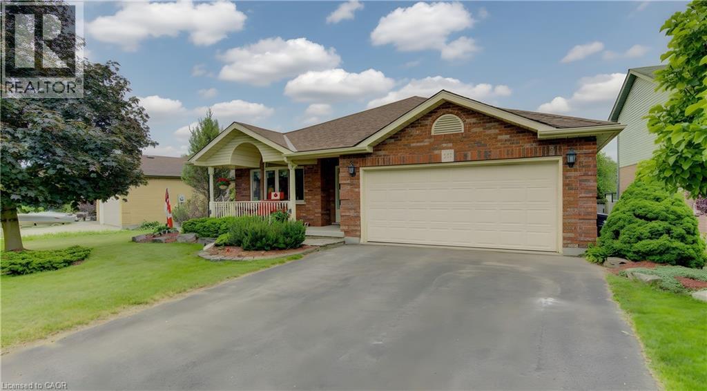 












599 COLDSTREAM Drive

,
Waterloo,




Ontario
N2V2H3

