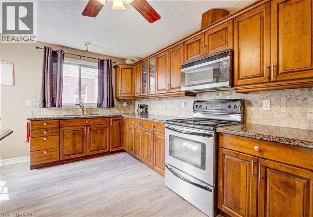 












599 COLDSTREAM Drive

,
Waterloo,




Ontario
N2V2H3

