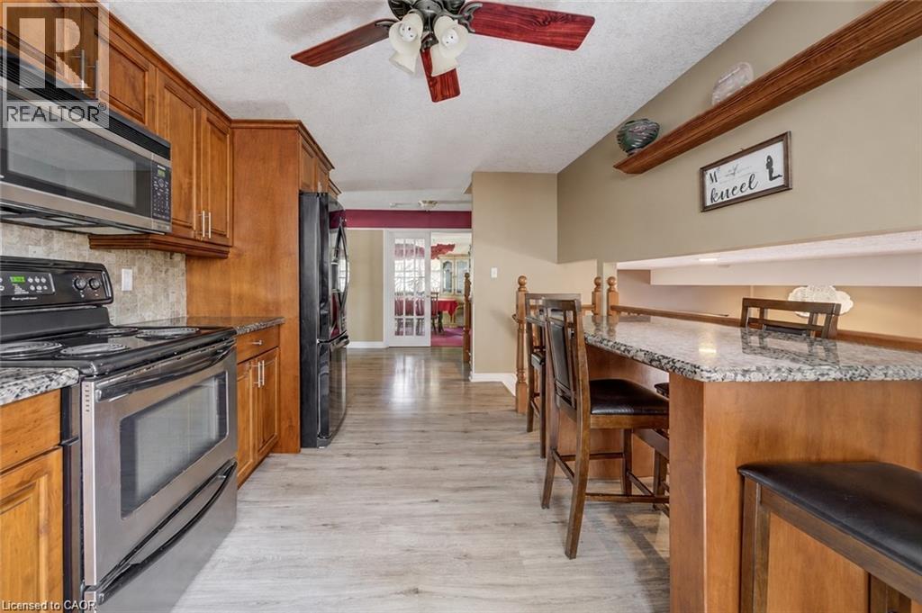 












599 COLDSTREAM Drive

,
Waterloo,




Ontario
N2V2H3

