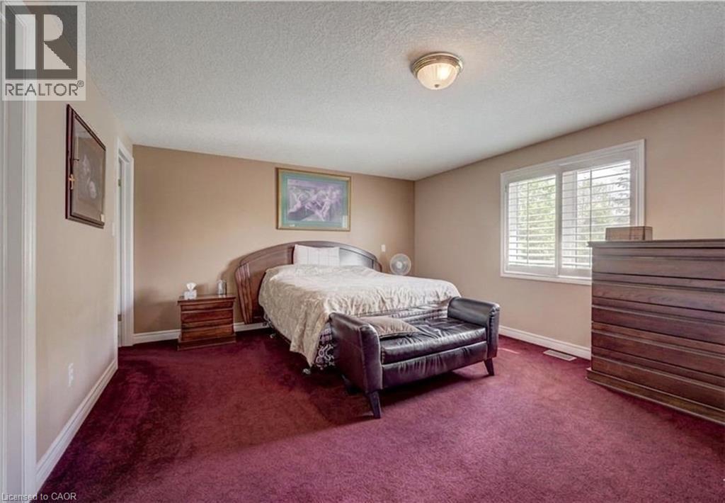 












599 COLDSTREAM Drive

,
Waterloo,




Ontario
N2V2H3


