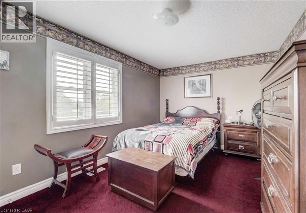 












599 COLDSTREAM Drive

,
Waterloo,




Ontario
N2V2H3


