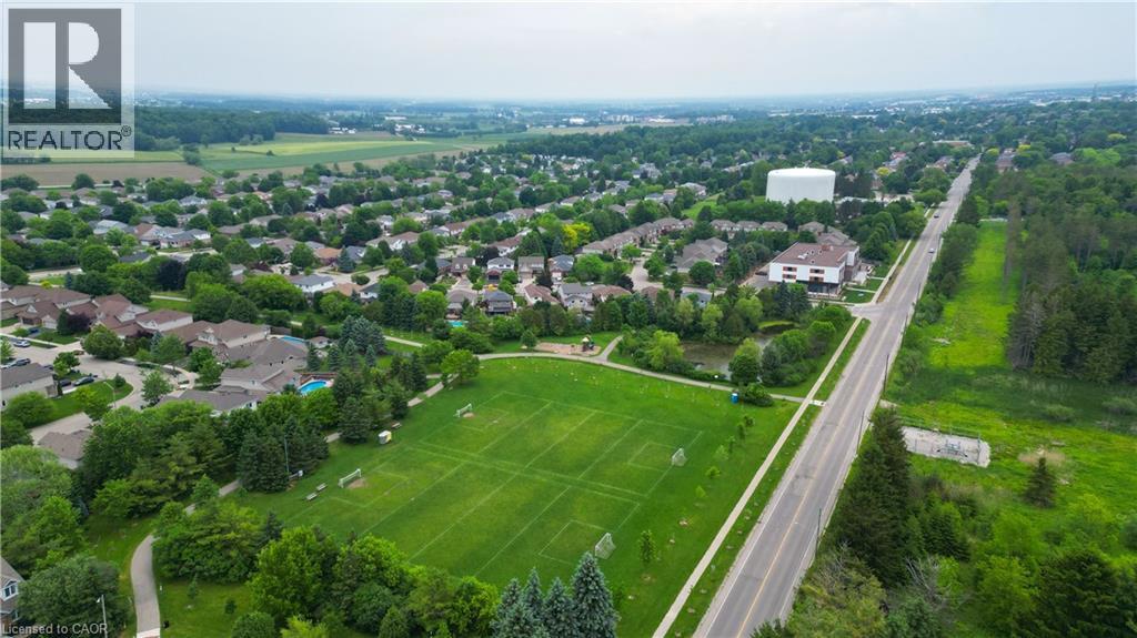 












599 COLDSTREAM Drive

,
Waterloo,




Ontario
N2V2H3

