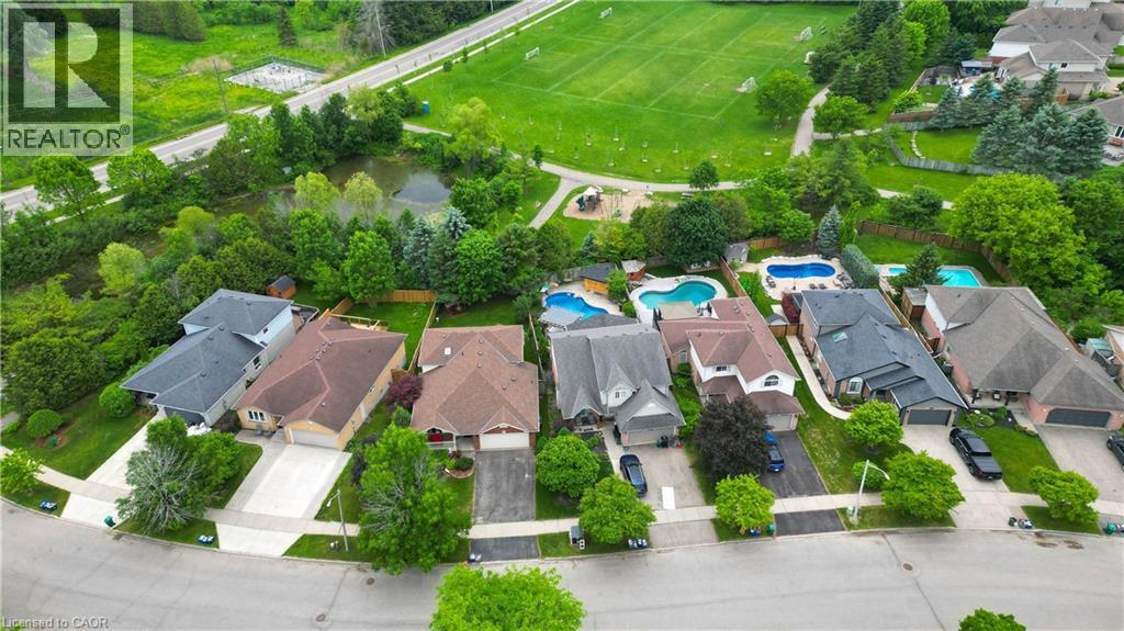 












599 COLDSTREAM Drive

,
Waterloo,




Ontario
N2V2H3

