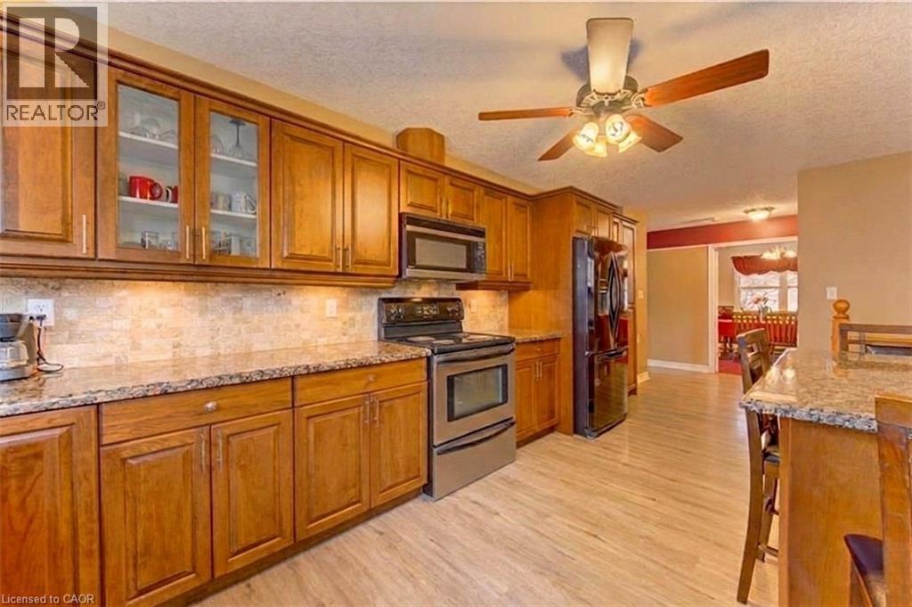 












599 COLDSTREAM Drive

,
Waterloo,




Ontario
N2V2H3

