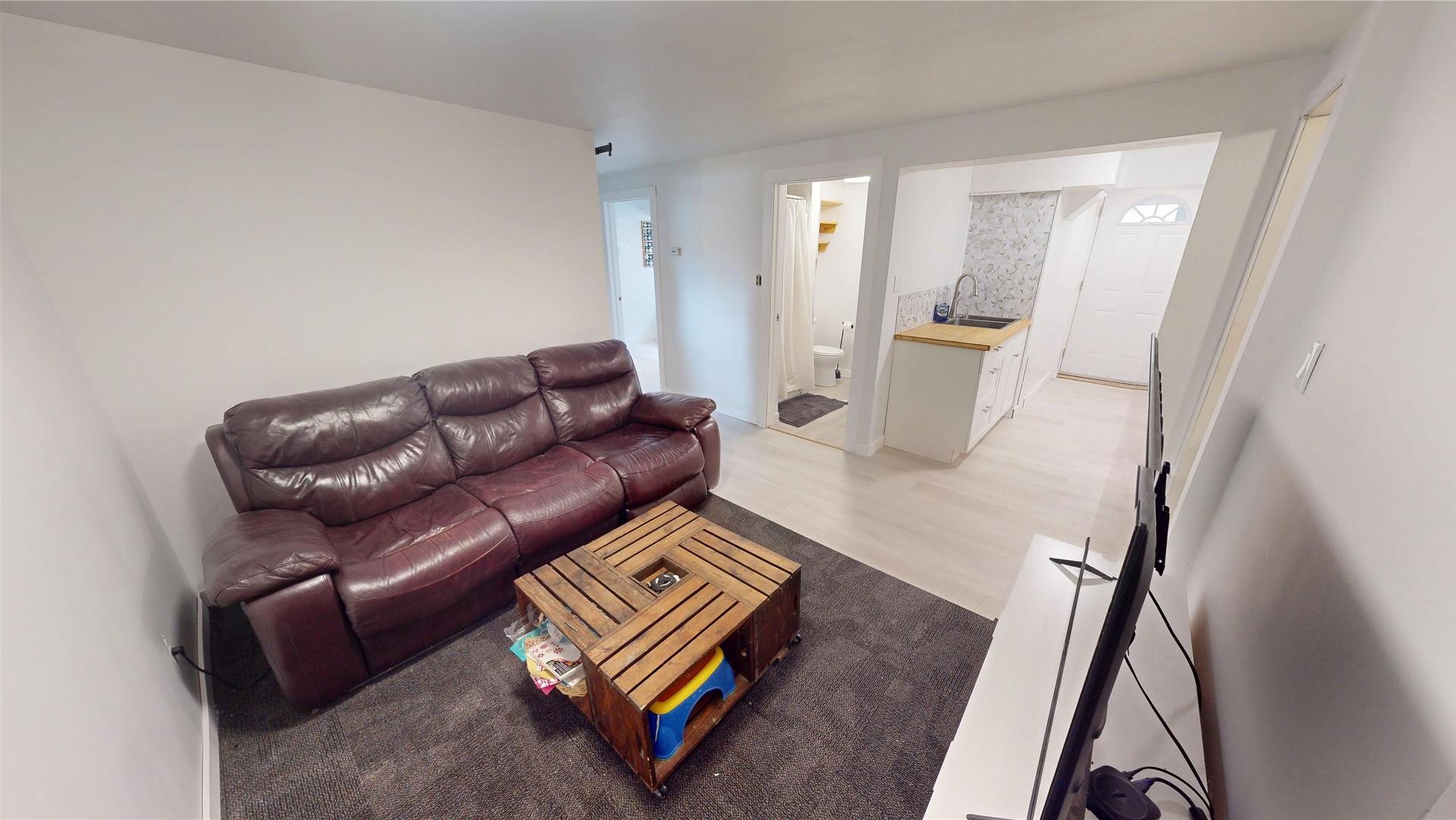 









333


21st

Avenue,
Cranbrook,




BC
V1C 3H6

