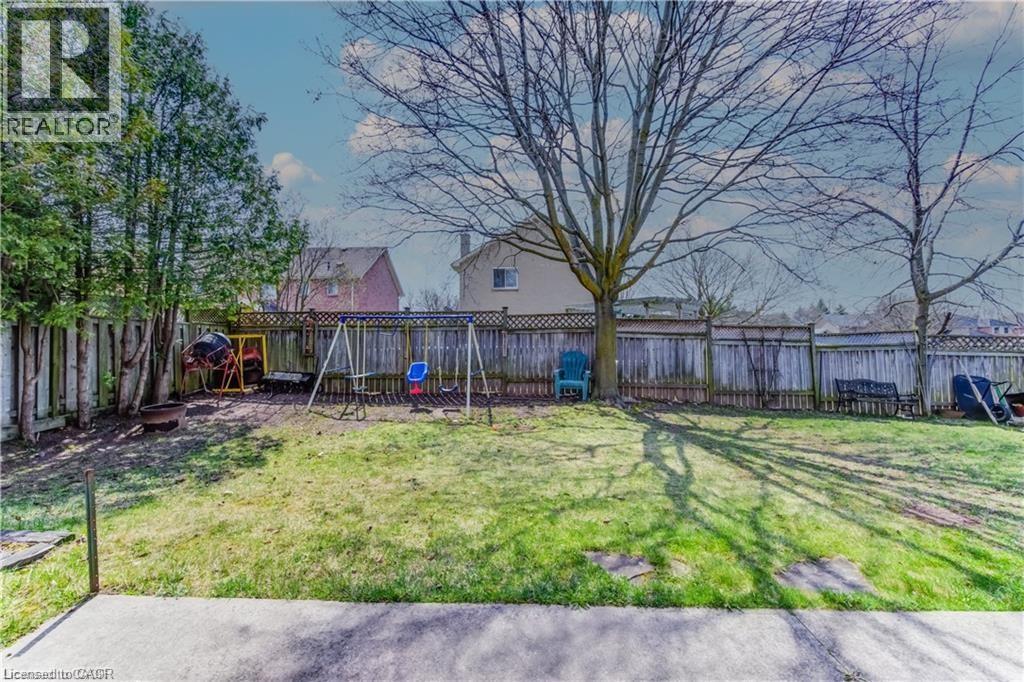 












27 TASSIE Lane

,
Cambridge,




Ontario
N1T1C7

