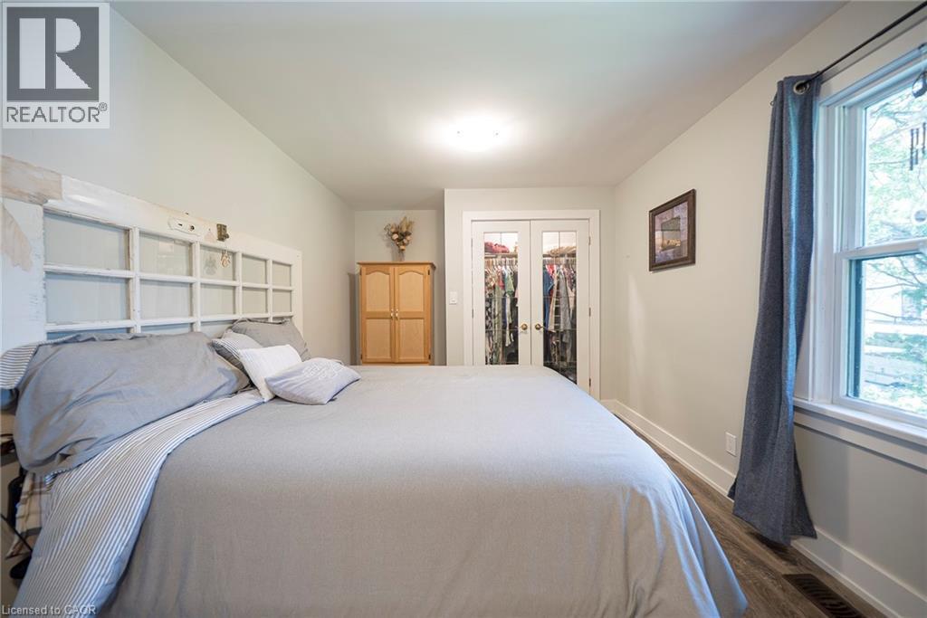 












260 OWEN Street

,
Simcoe,




Ontario
N3Y2V2


