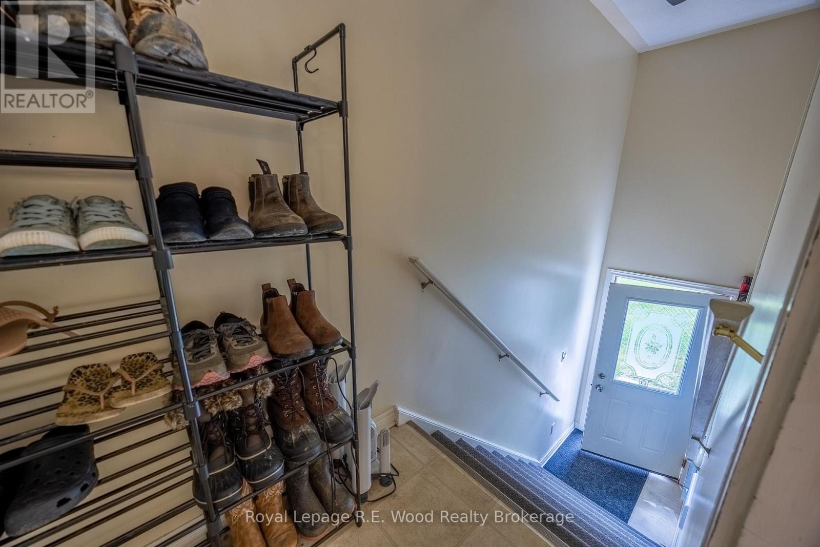












46 OAK STREET

,
Bayham (Vienna),




Ontario
N0J1Z0

