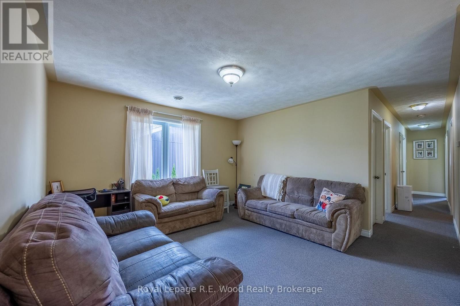 












46 OAK STREET

,
Bayham (Vienna),




Ontario
N0J1Z0

