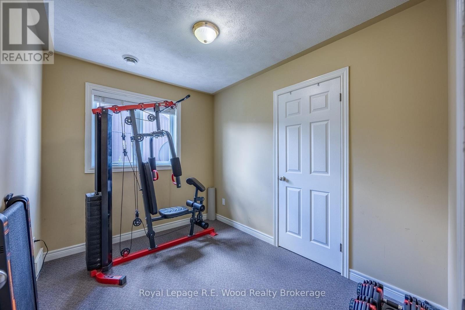 












46 OAK STREET

,
Bayham (Vienna),




Ontario
N0J1Z0

