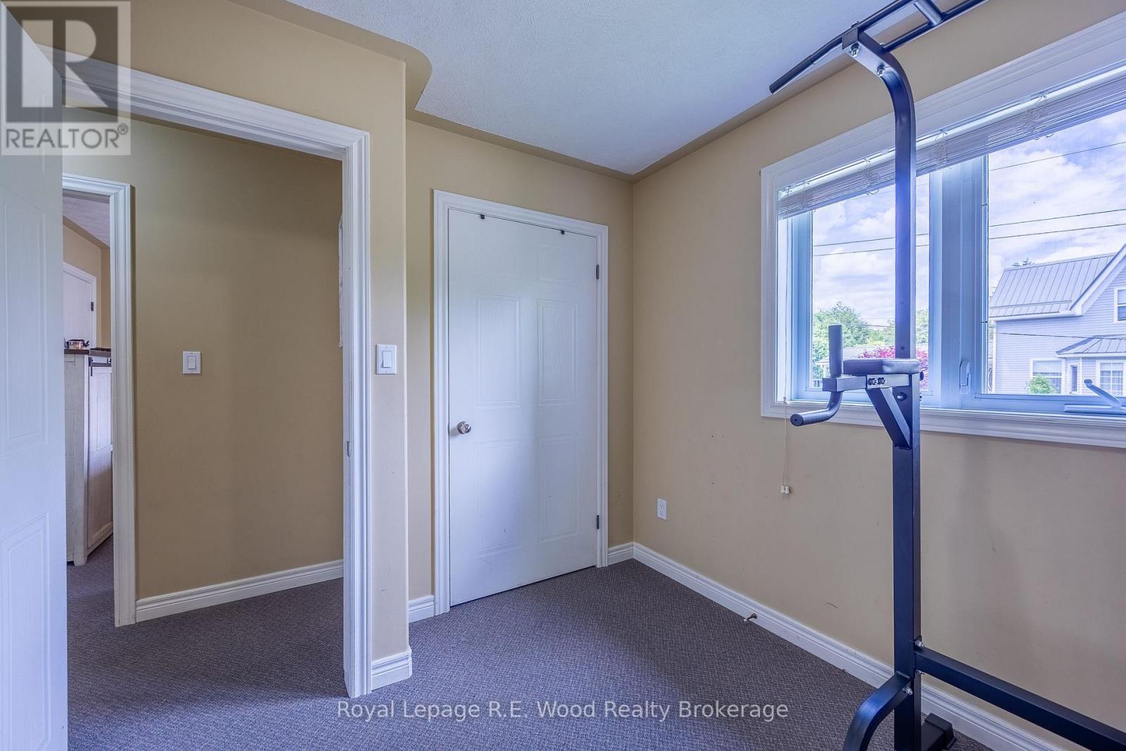 












46 OAK STREET

,
Bayham (Vienna),




Ontario
N0J1Z0

