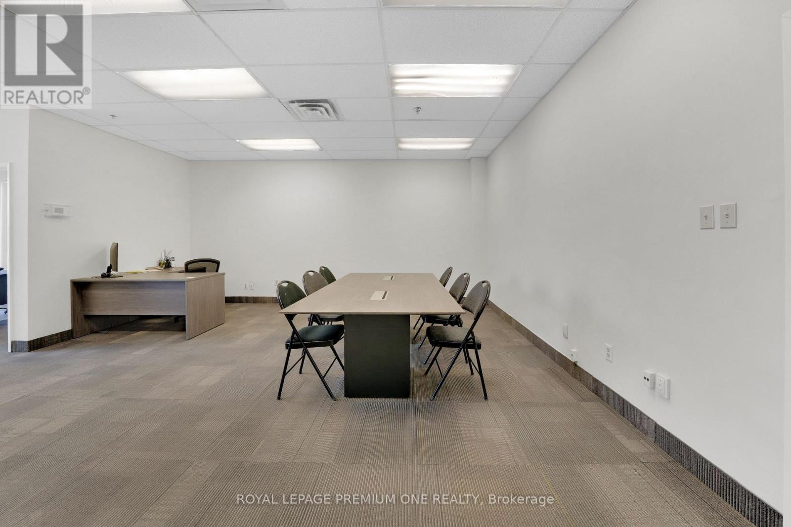 












29 - 1 WHITMORE ROAD

,
Vaughan,




Ontario
L4L8G4

