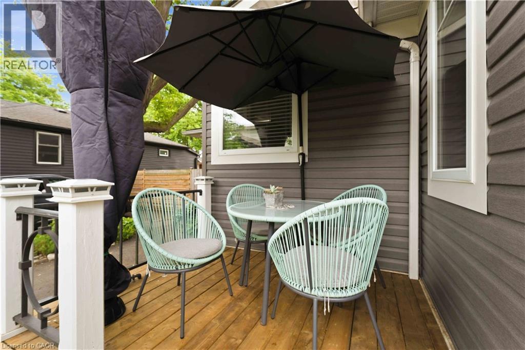 












11 PEEL Street

,
St. Catharines,




Ontario
L2N5A2

