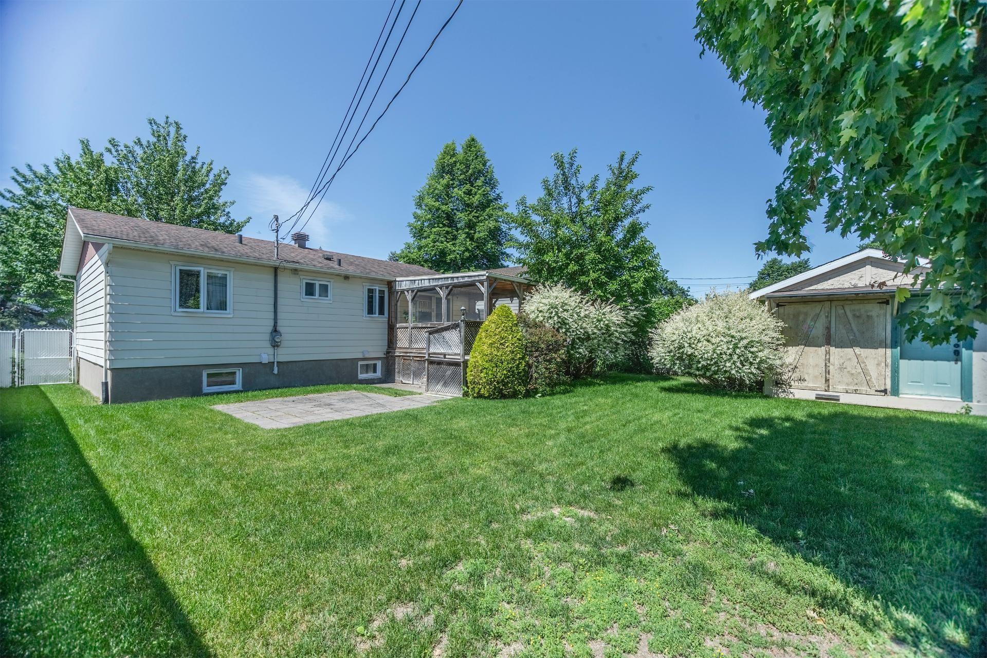









116


Rue Robert

,
Varennes,




QC
J3X1M8

